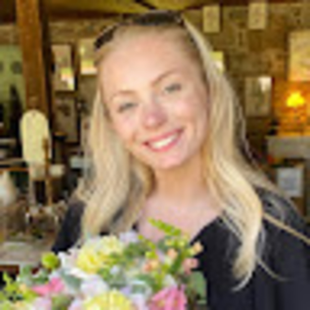 Meet your Posher, Kaitlyn